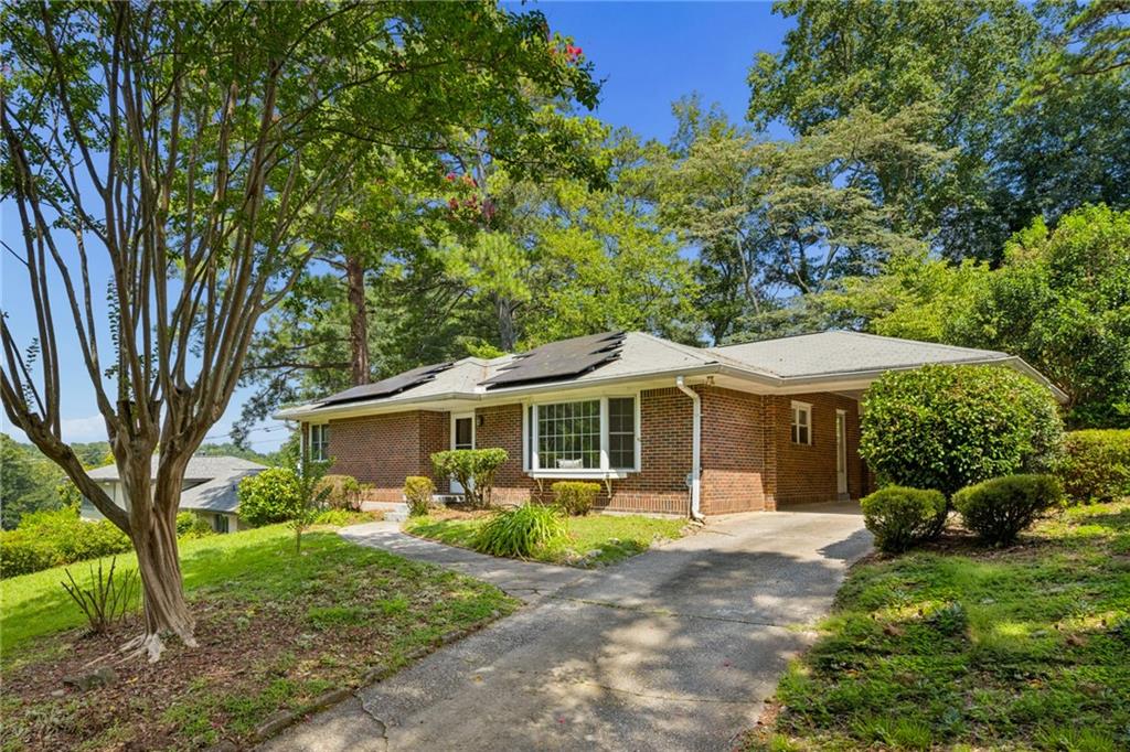 1232 Carol Lane NE Property Photo 1