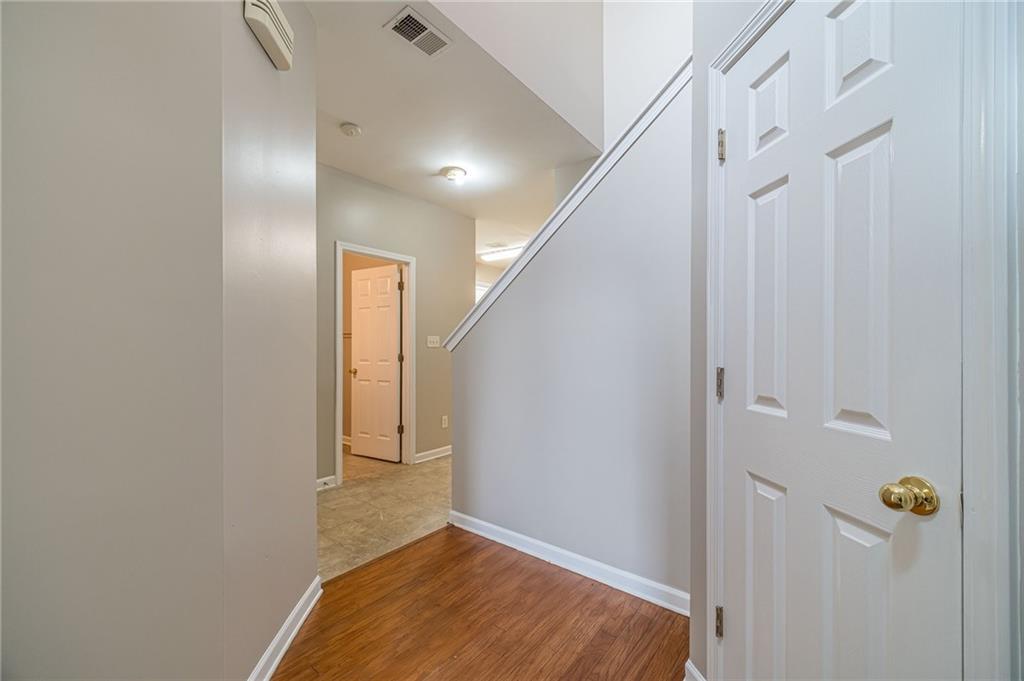 1191 Primrose View Circle Property Photo 7