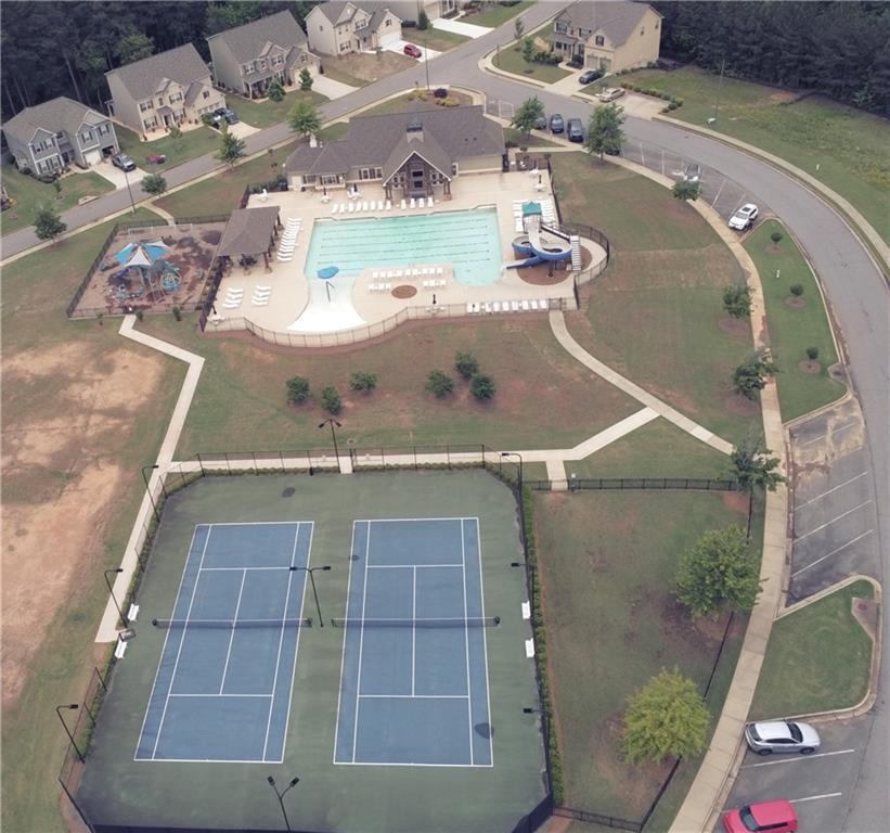 202 Oakleigh Pointe Drive Property Photo 29