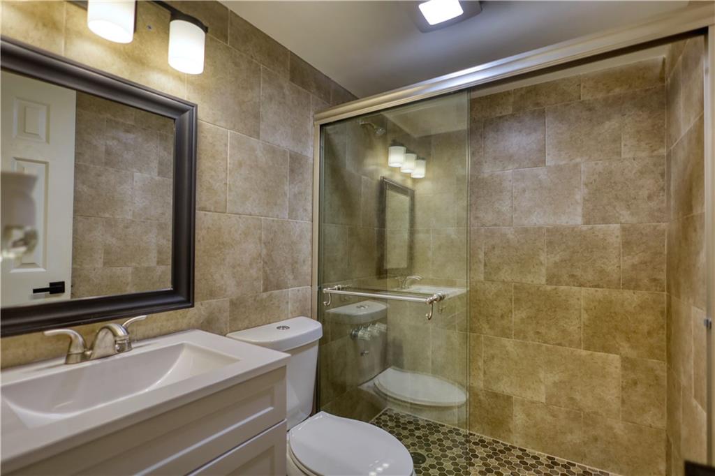 4205 Aberdeen Pass Property Photo 36