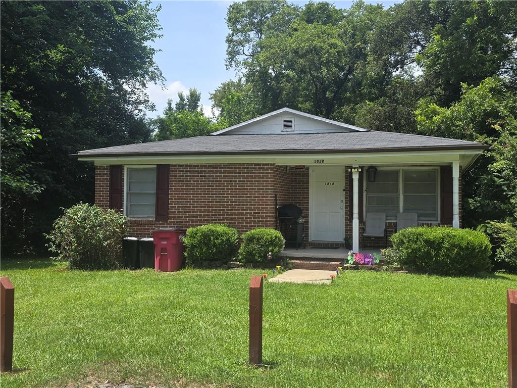 1818 Kinder Kare Drive Property Photo 1