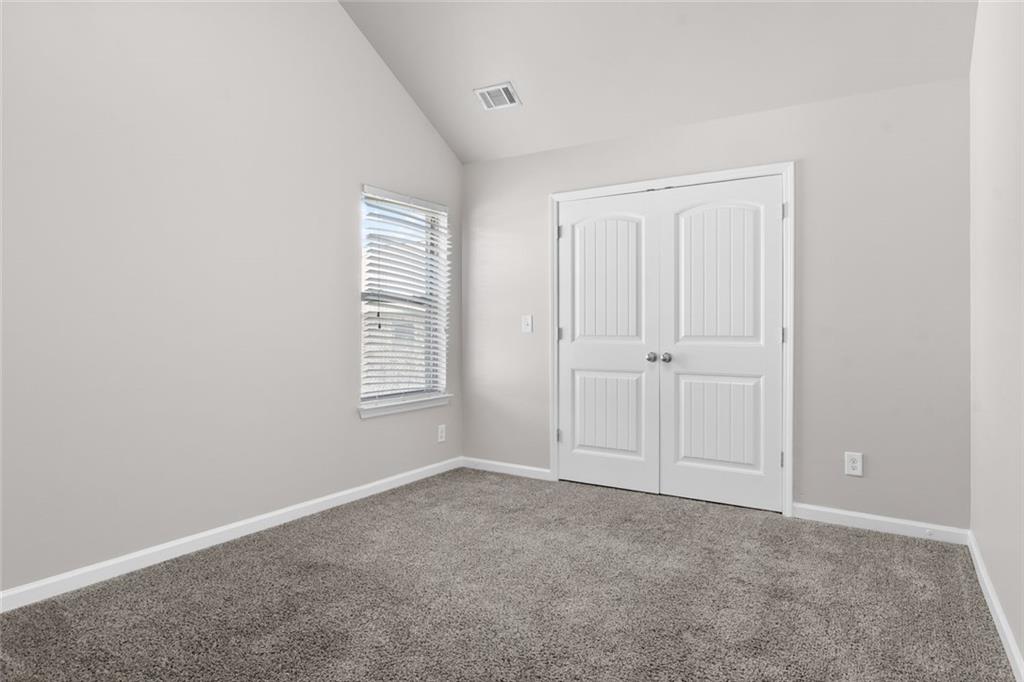 419 Live Oak Pass Property Photo 16