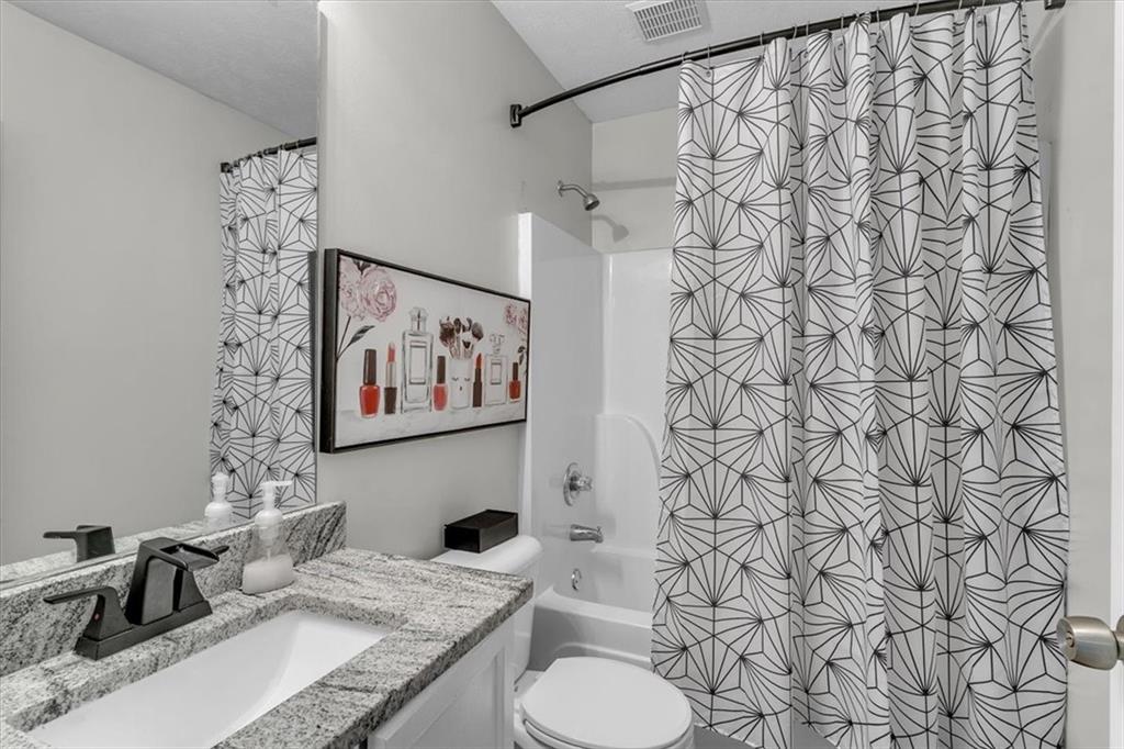 4439 Flat Stone Drive Property Photo 13