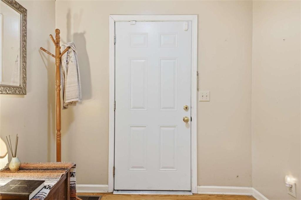 242 Pine Pitch Road Property Photo 2