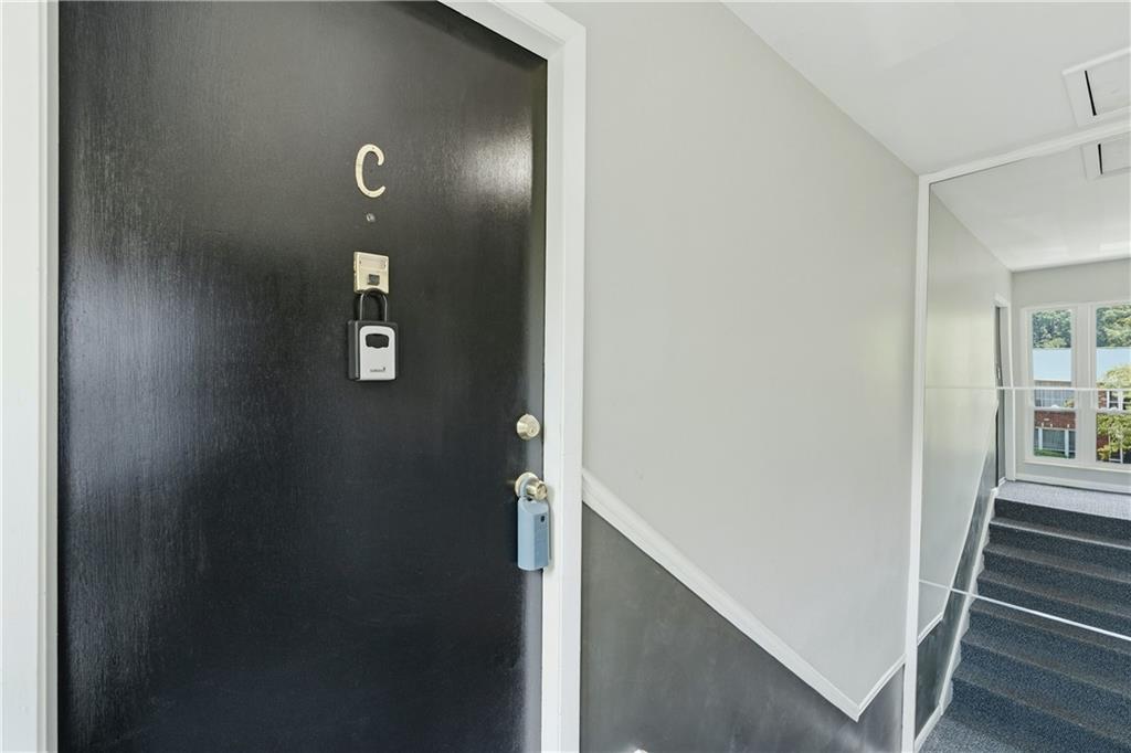 510 Coventry Road Unit 3c Property Photo 2