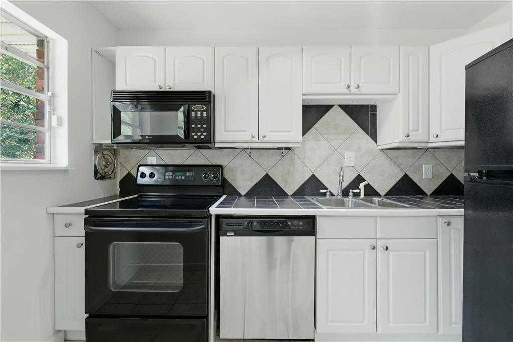 510 Coventry Road Unit 3c Property Photo 14