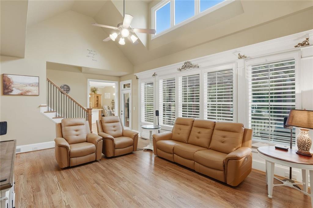 3010 Corsair Curve Property Photo 11