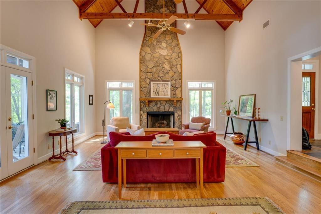 50 Serendipity Way Property Photo 6