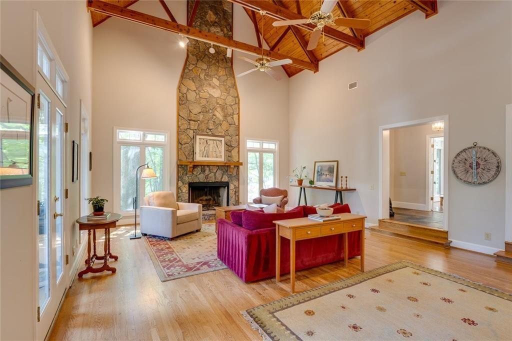 50 Serendipity Way Property Photo 8