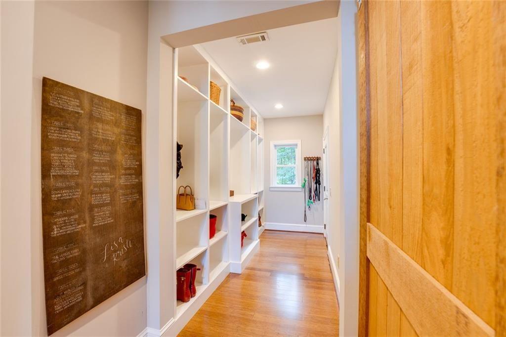 50 Serendipity Way Property Photo 28