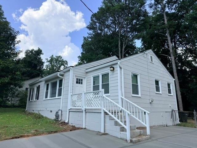 2005 Benson Avenue SE Property Photo 1