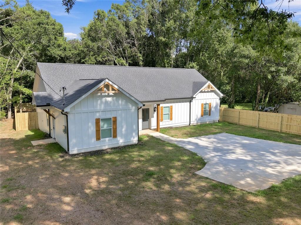 12c Sixth Street Property Photo 2