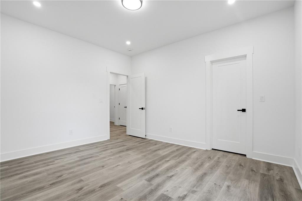 12c Sixth Street Property Photo 11