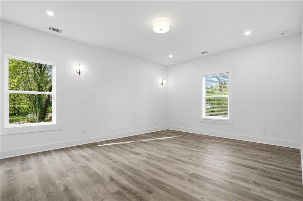 12c Sixth Street Property Photo 18