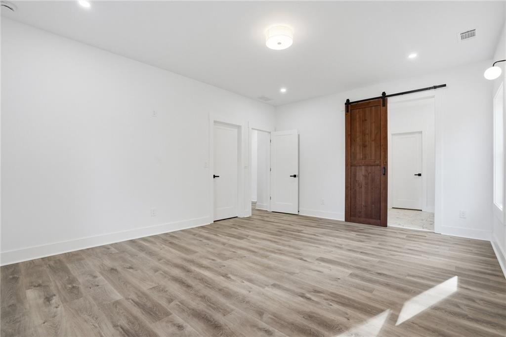 12c Sixth Street Property Photo 19