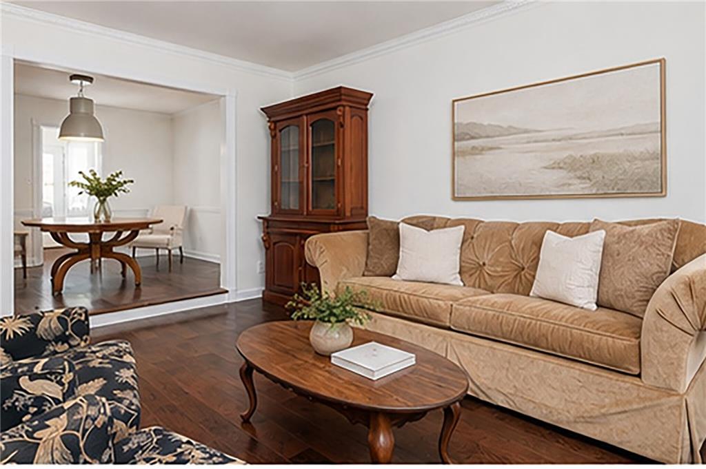 1470 Leafmore Place Property Photo 4