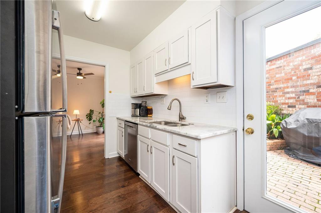 1470 Leafmore Place Property Photo 11