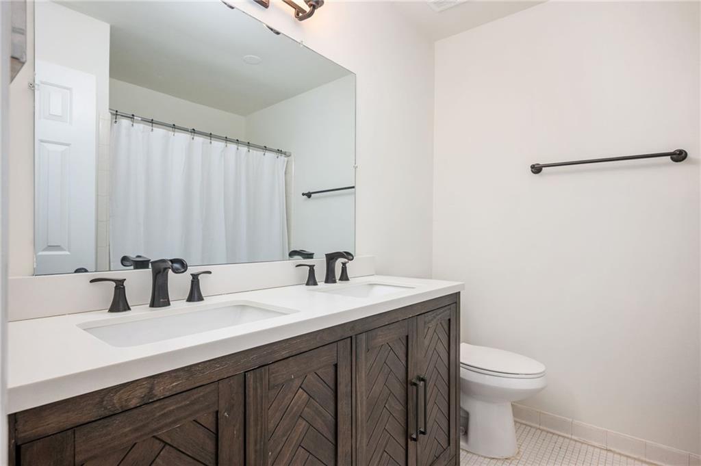 1470 Leafmore Place Property Photo 16