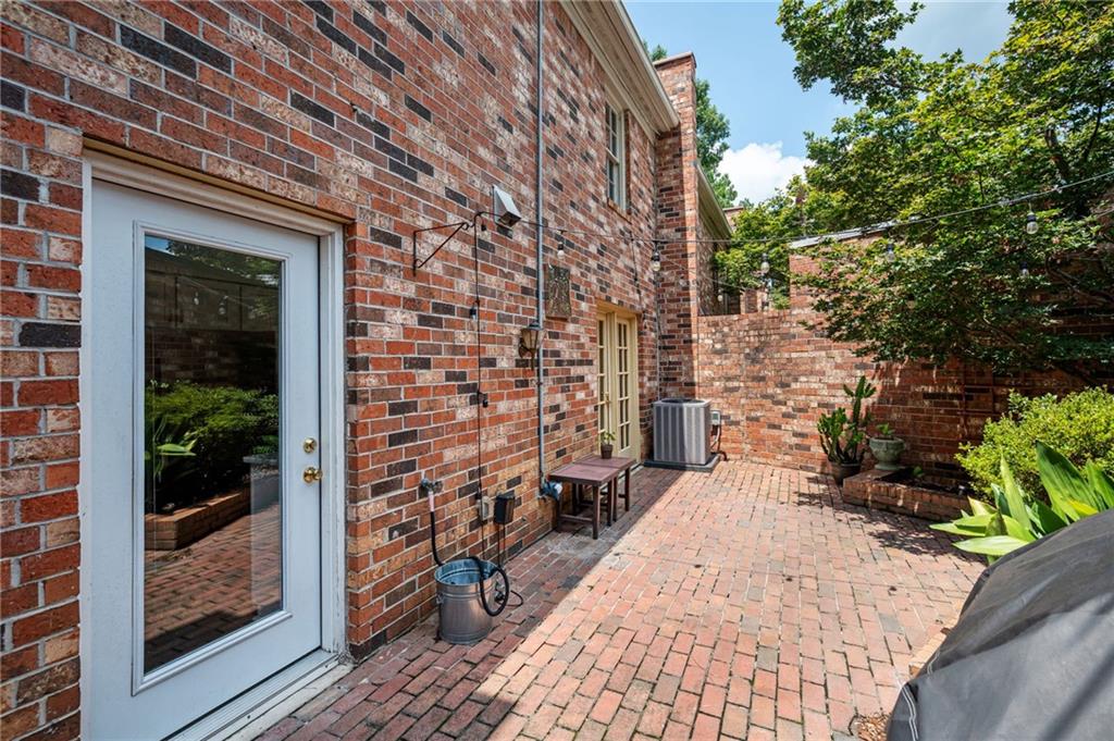 1470 Leafmore Place Property Photo 22