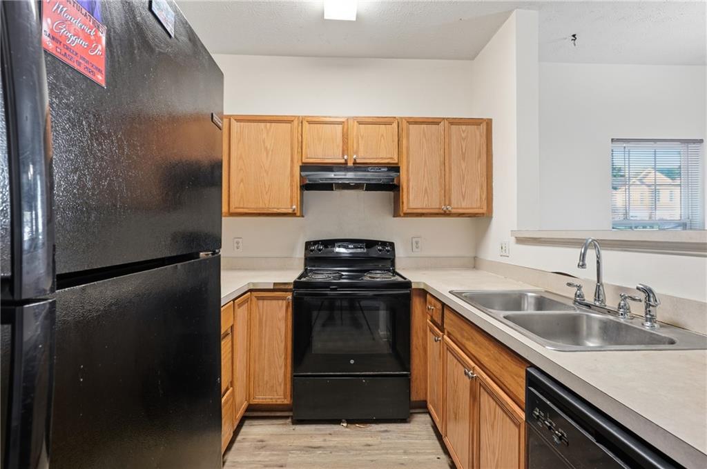 6080 Camden Forrest Cove Property Photo 4