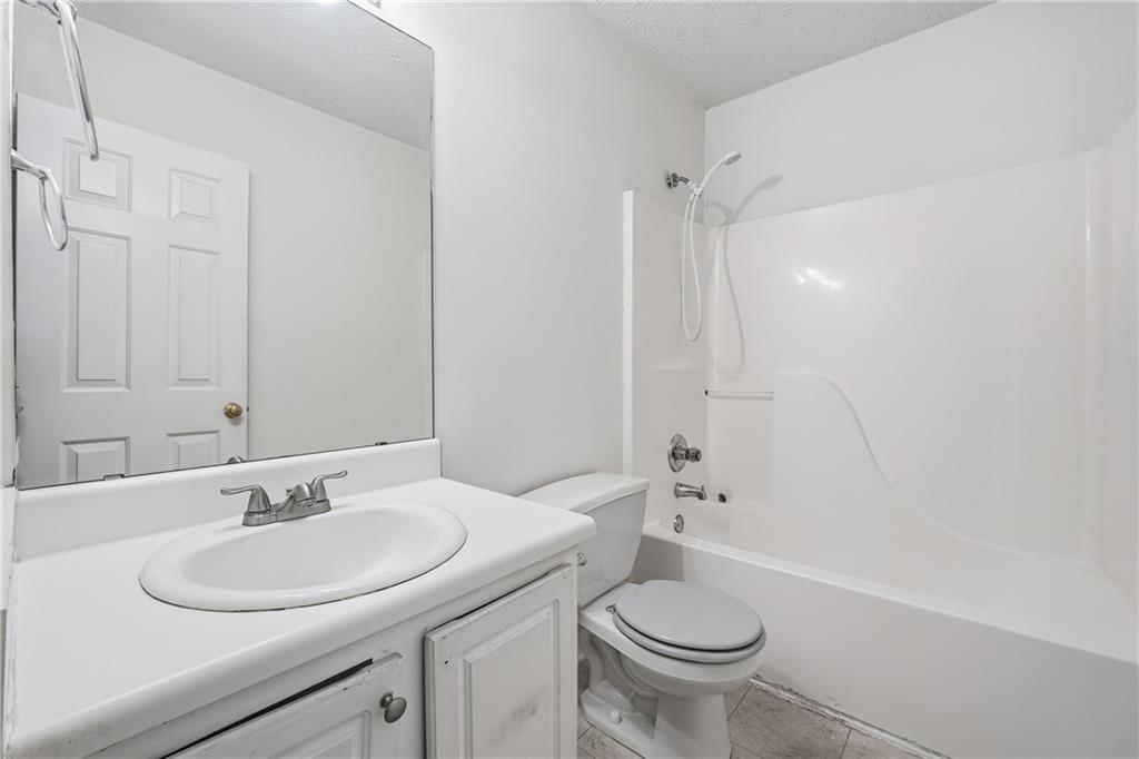 6080 Camden Forrest Cove Property Photo 8