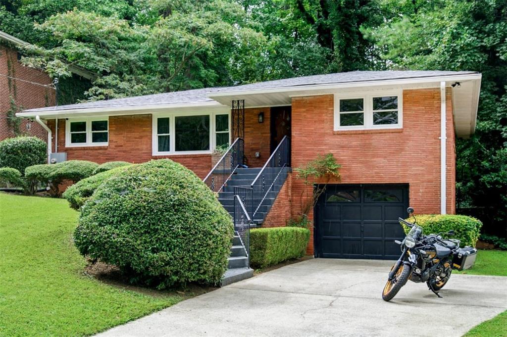 3028 Baker Ridge Drive NW Property Photo 1