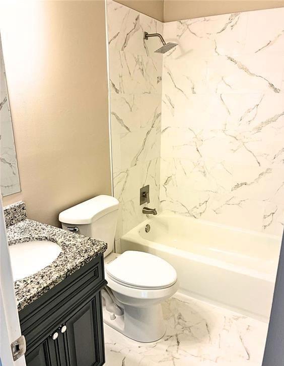 8564 Jamestown Way Property Photo 16