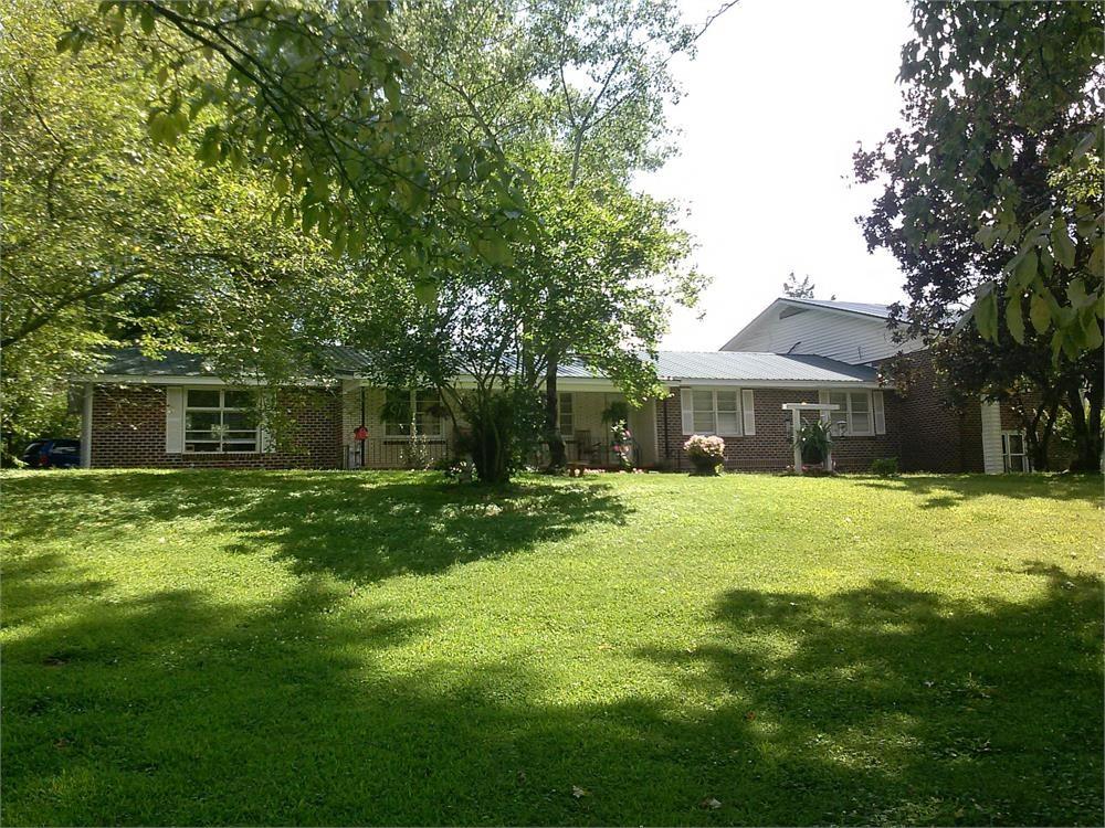 8122 Jefferson Drive Property Photo 1