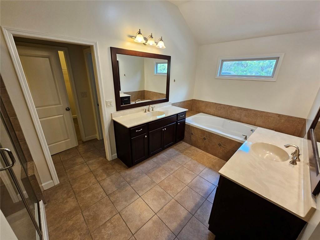 2104 Mcfarlin Lane Property Photo 22