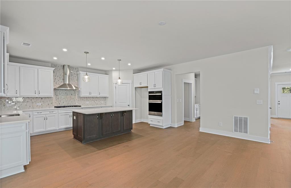 1606 Waterchase Drive Property Photo 15