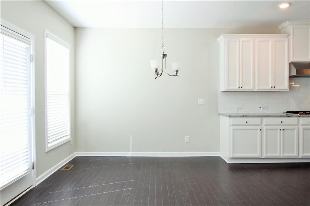 271 Northaven Avenue Property Photo 4
