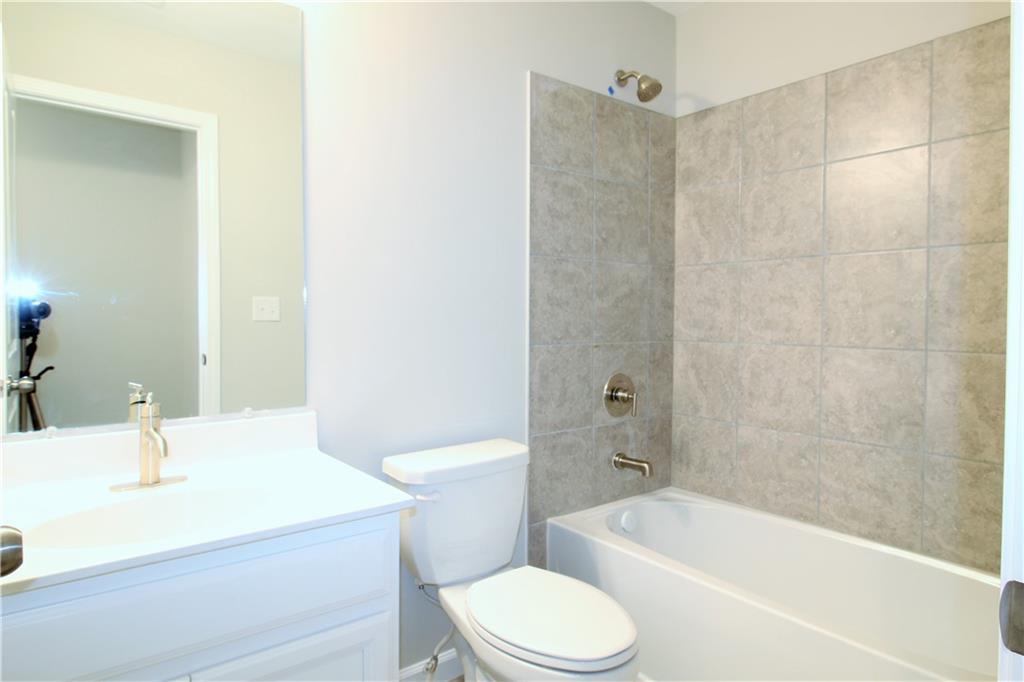 271 Northaven Avenue Property Photo 22