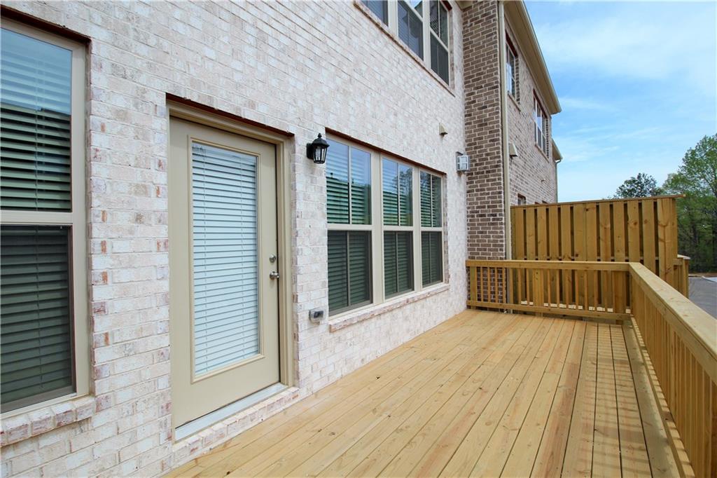 271 Northaven Avenue Property Photo 28