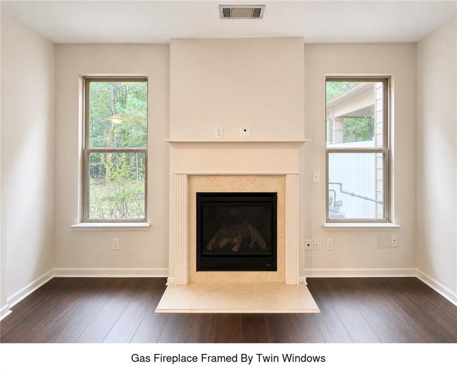 3432 Castleberry Village Circle Property Photo 8
