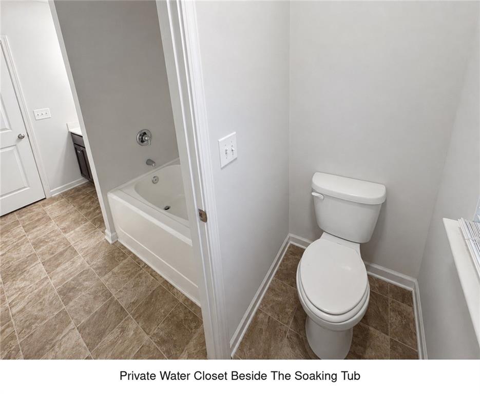 3432 Castleberry Village Circle Property Photo 13