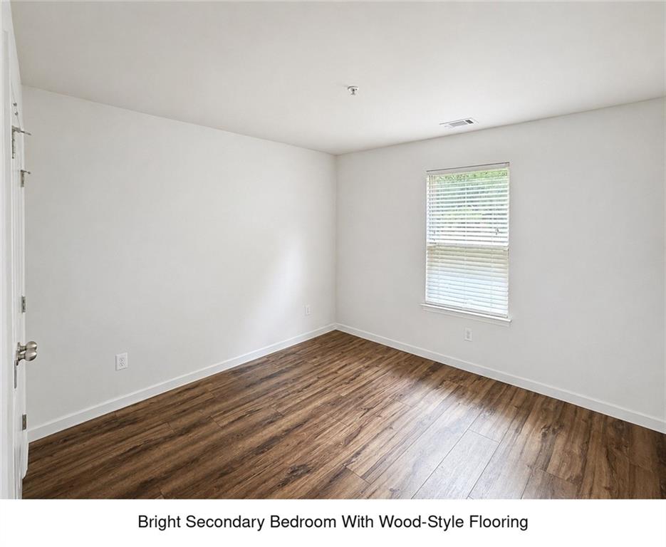 3432 Castleberry Village Circle Property Photo 15