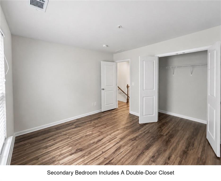 3432 Castleberry Village Circle Property Photo 16