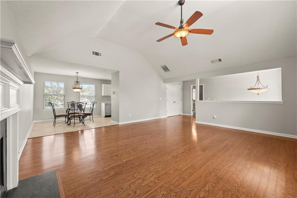 27 Waters Edge Way Property Photo 14