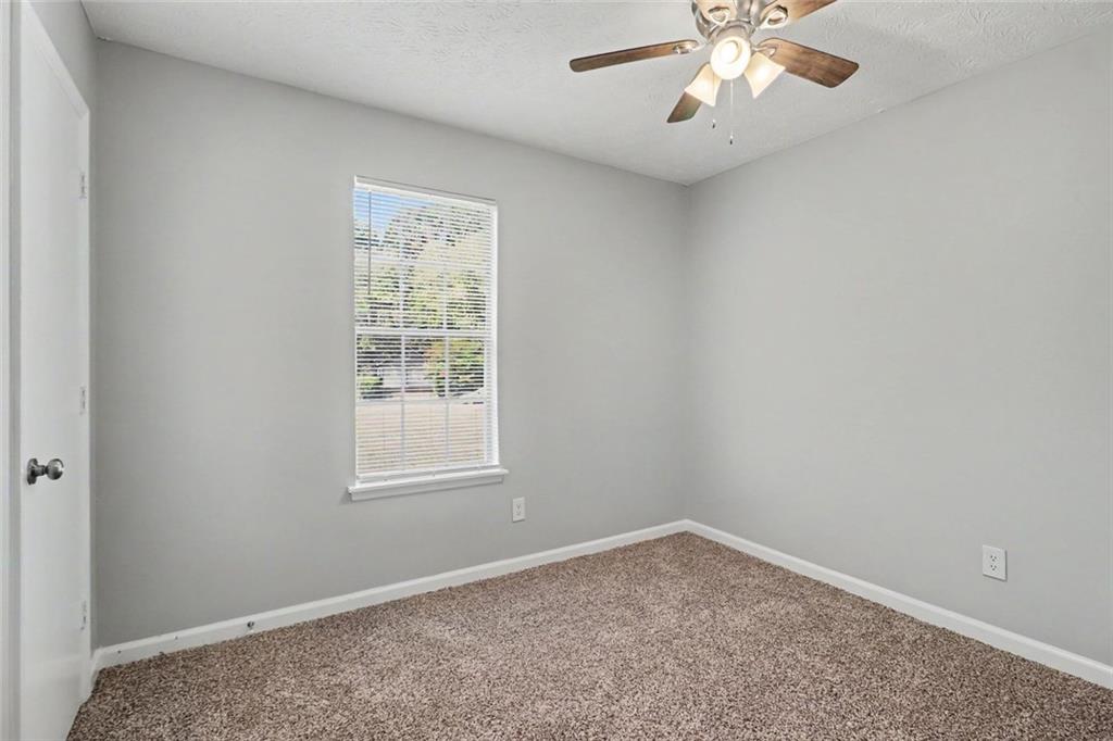 9587 Thomas Downs Lane Property Photo 10