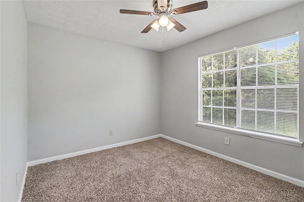 9587 Thomas Downs Lane Property Photo 12
