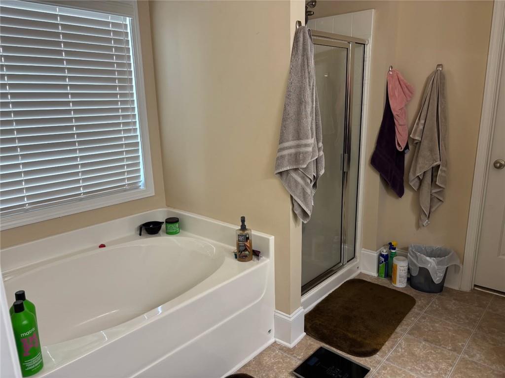 6388 Lemongrass Drive Property Photo 6