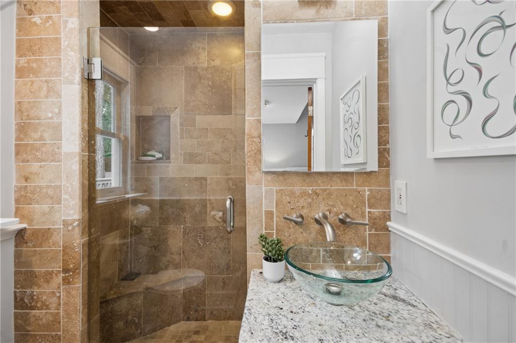 1301 Mclendon Avenue Ne Property Photo 21