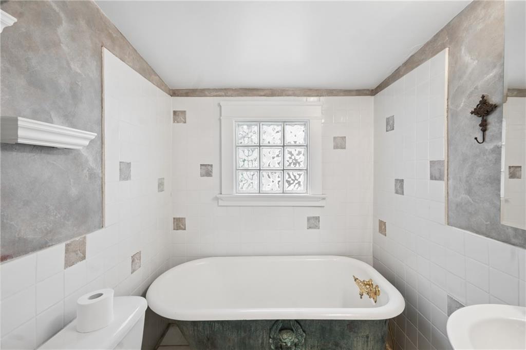 1301 Mclendon Avenue Ne Property Photo 26