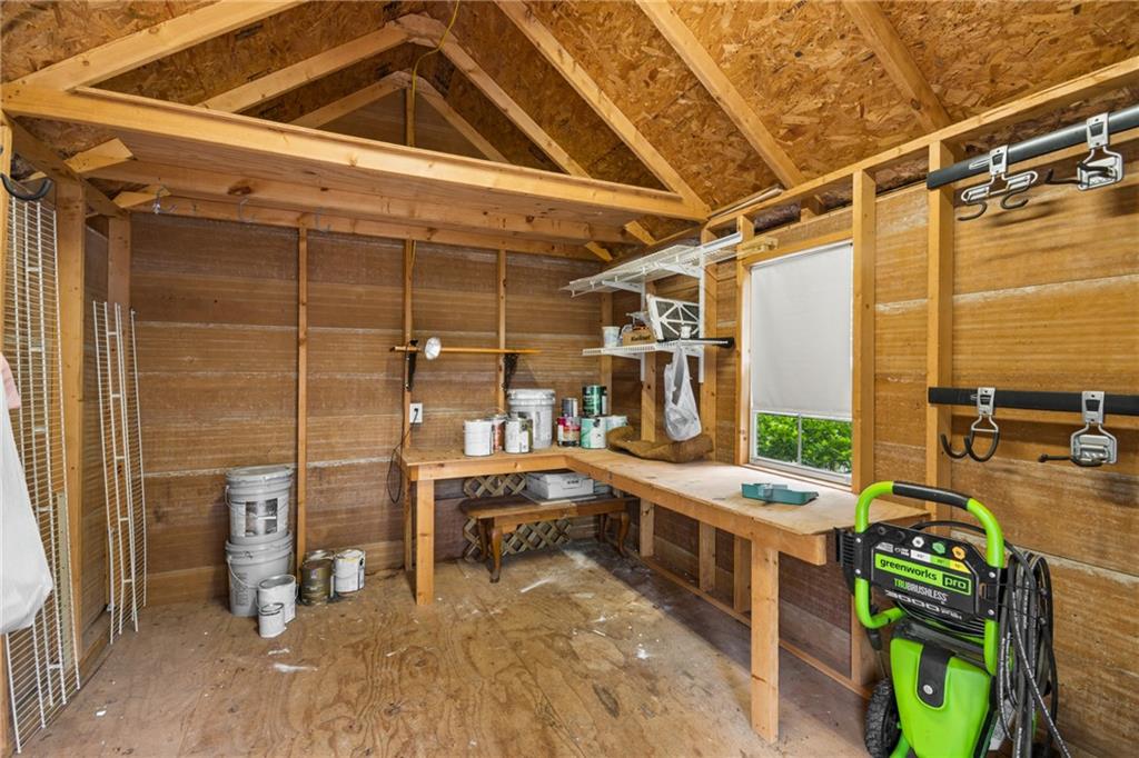 1301 Mclendon Avenue Ne Property Photo 41