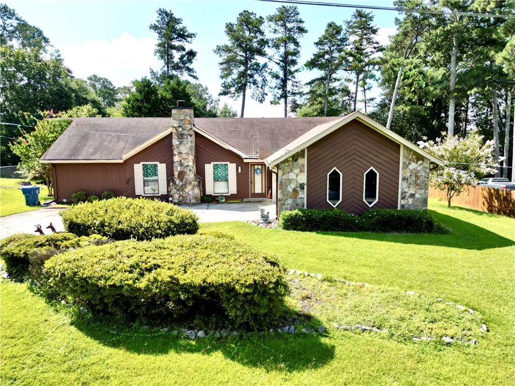 1166 Lakeridge Court Property Photo 2
