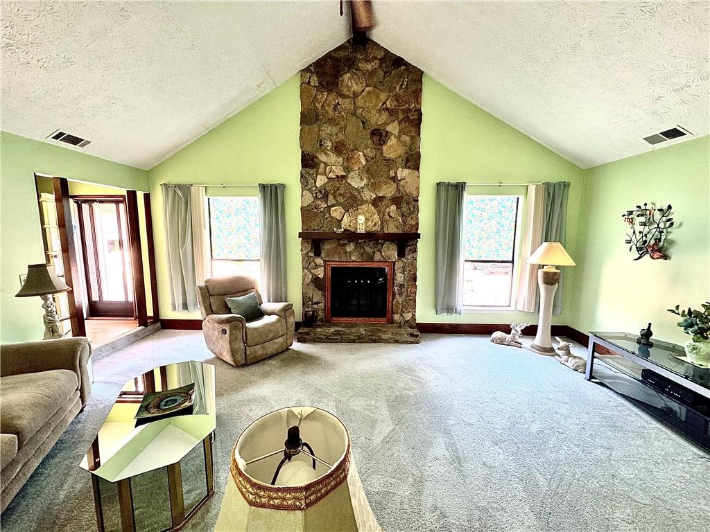 1166 Lakeridge Court Property Photo 6