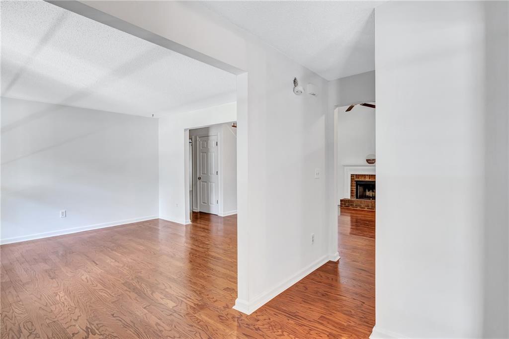 87 Alice Way Property Photo 3