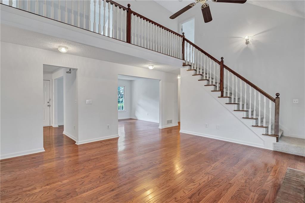 87 Alice Way Property Photo 9