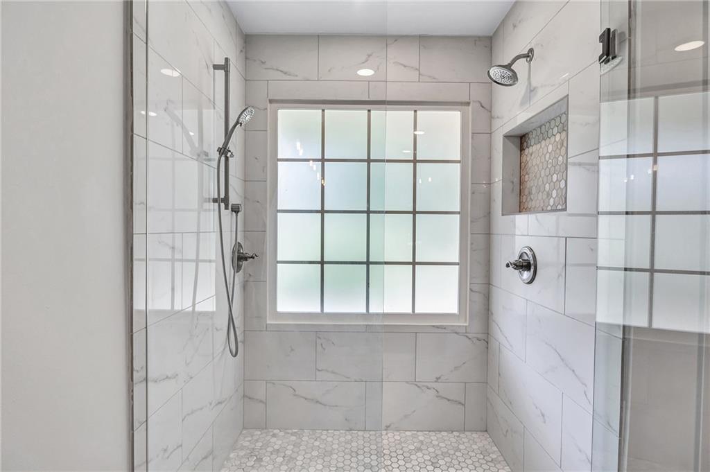 87 Alice Way Property Photo 25