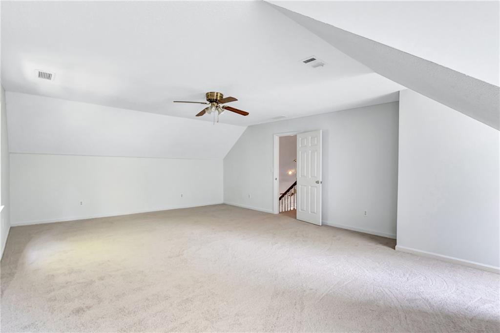 87 Alice Way Property Photo 30